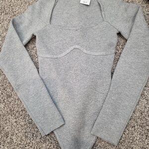 Abercrombie & Fitch Light Gray Off-the-Shoulder Sweater